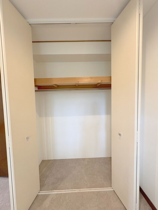 物件内観写真16　(収納)