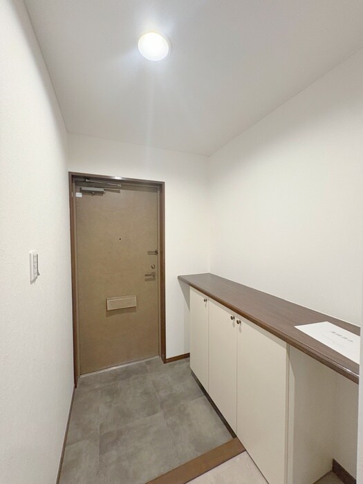 物件内観写真18　(廊下)