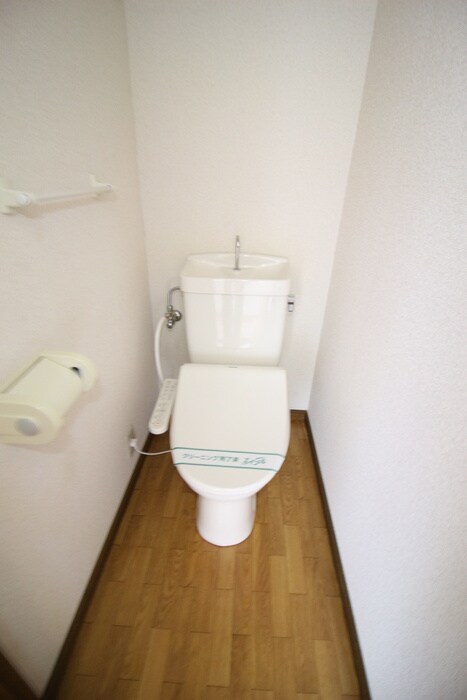 物件内観写真14　(トイレ)