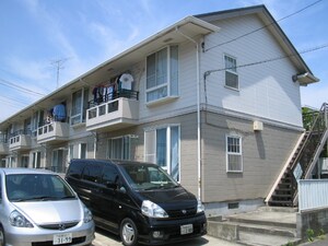 山栄グランドハイツ外観写真