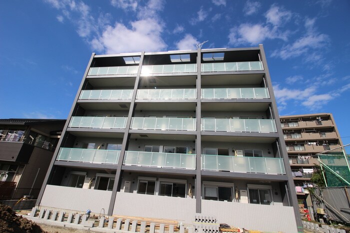 物件外観写真2　(建築中)