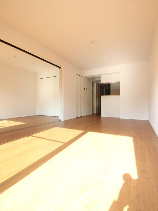 物件内観写真6　(居室)