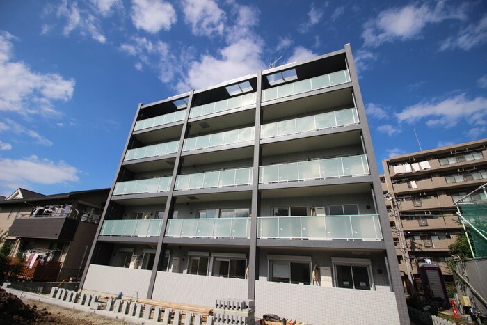 物件外観写真3　(建築中)