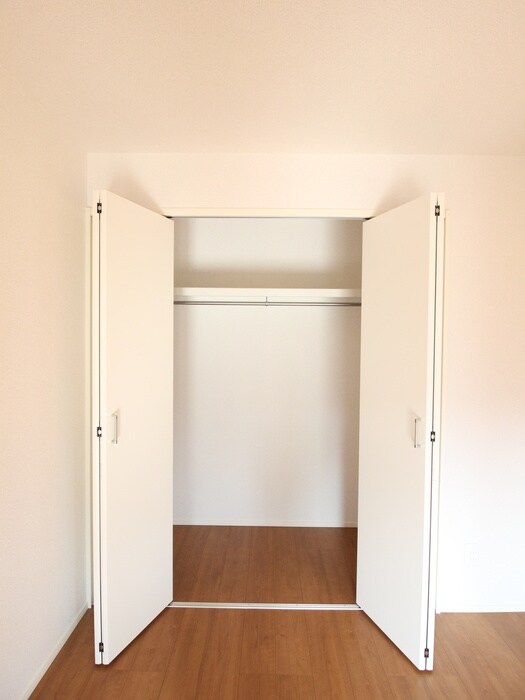 物件内観写真11　(収納)