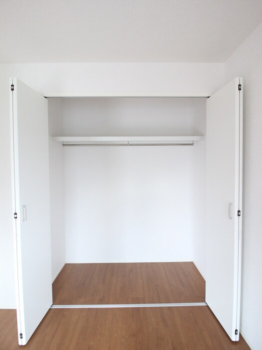 物件内観写真11　(収納)