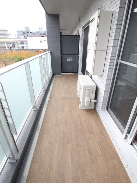 物件内観写真15　(ベランダ・バルコニー)