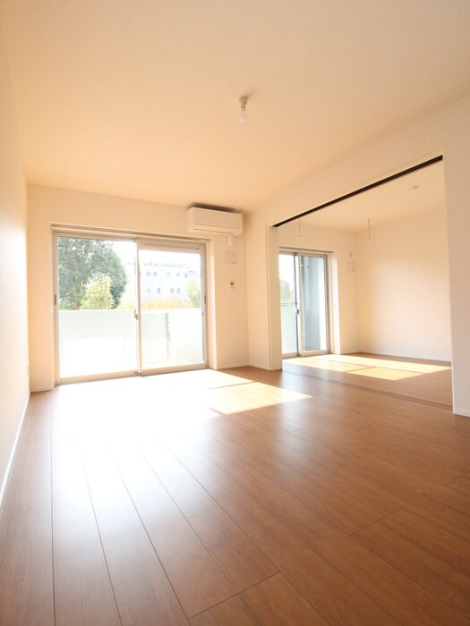 物件内観写真17　(居室)