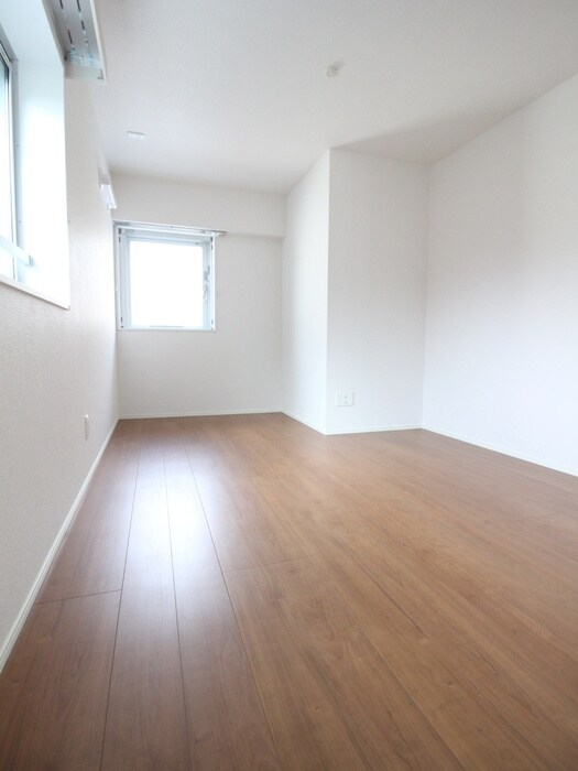 物件内観写真19　(居室)