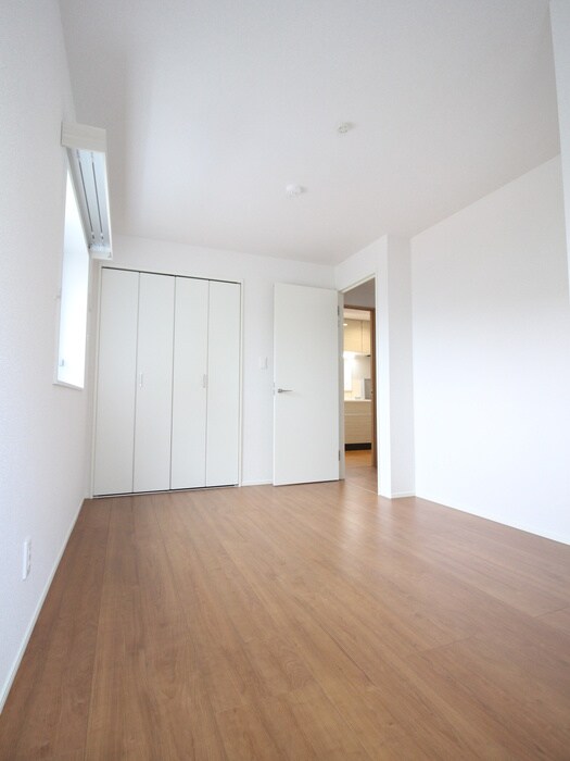 物件内観写真19　(居室)