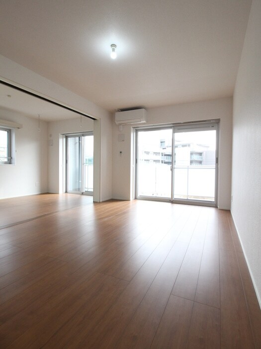 物件内観写真20　(居室)