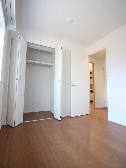 物件内観写真21　(居室)