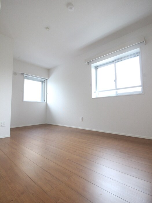 物件内観写真21　(居室)