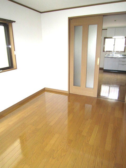 物件内観写真7　(居室)