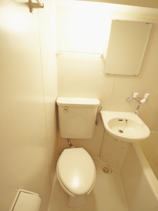 物件内観写真19　(トイレ)