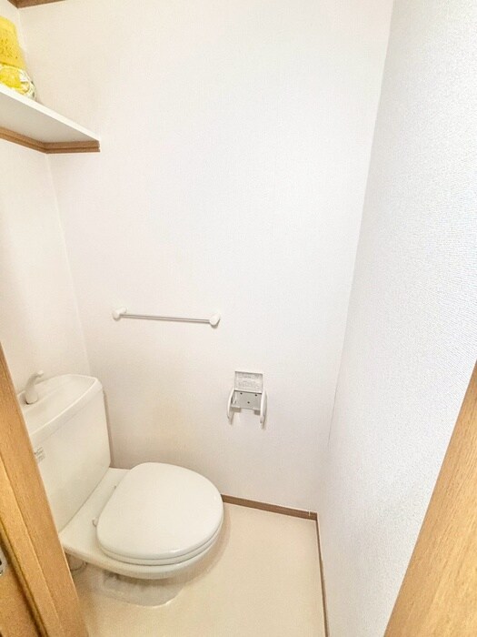 物件内観写真10　(トイレ)