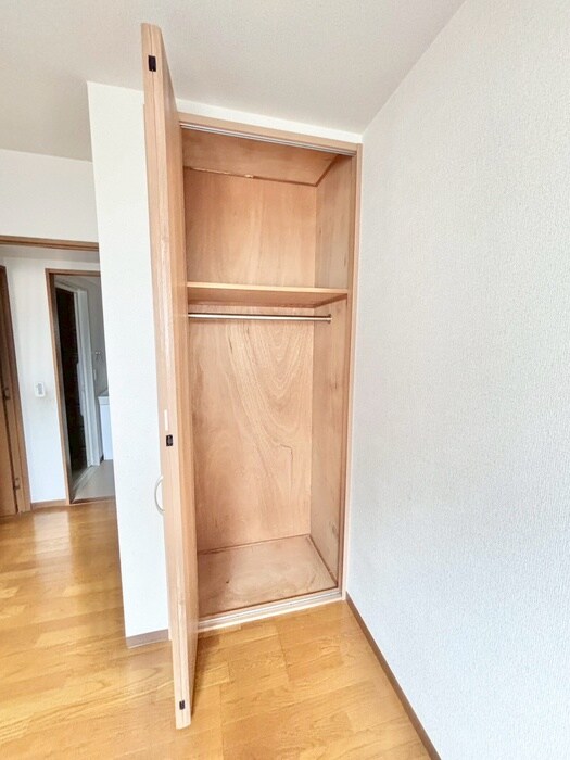 物件内観写真15　(収納)