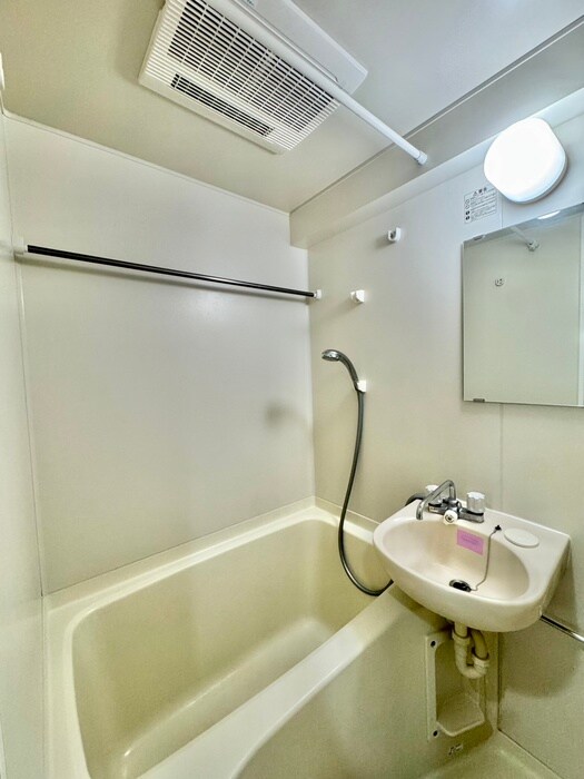 物件内観写真10　(バス／シャワールーム等)