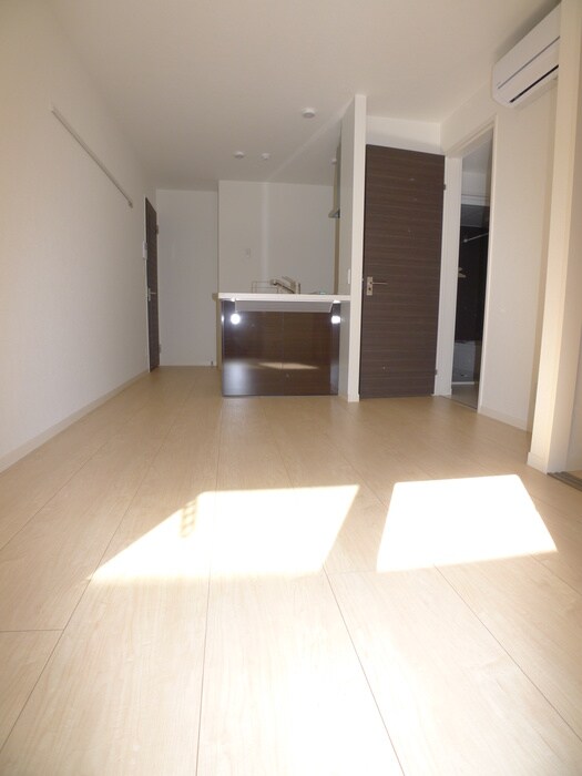 物件内観写真8　(廊下)