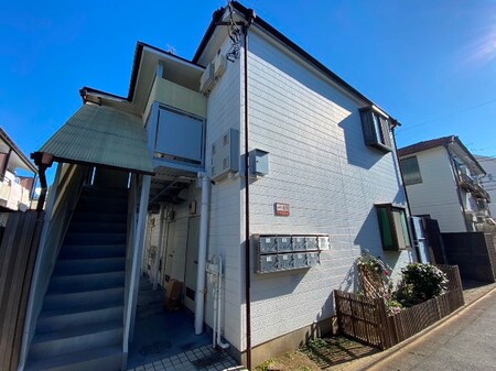 ハウス弦巻外観写真