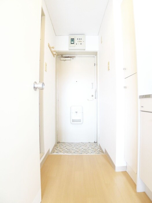 物件内観写真18　(洗濯機置場)