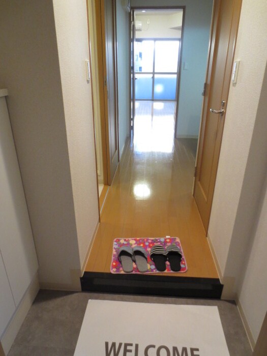 物件内観写真13　(廊下)