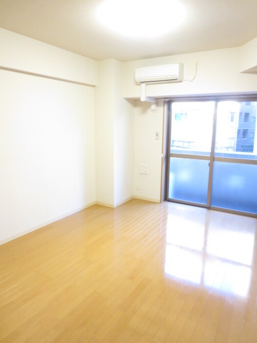 物件内観写真14　(居室)