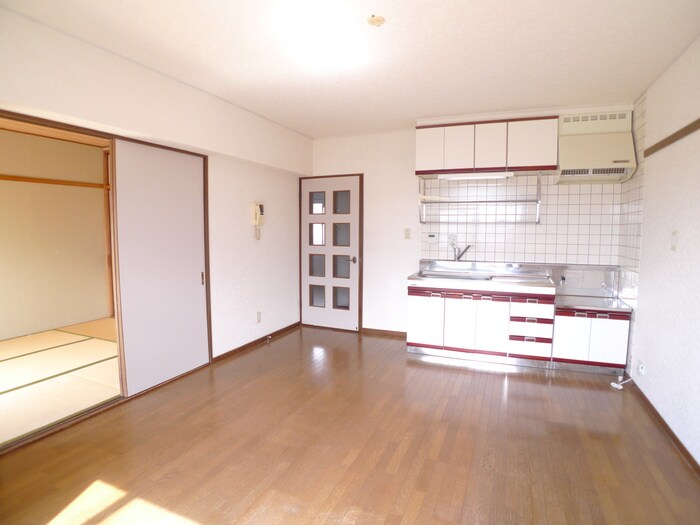 物件内観写真6　(居室)