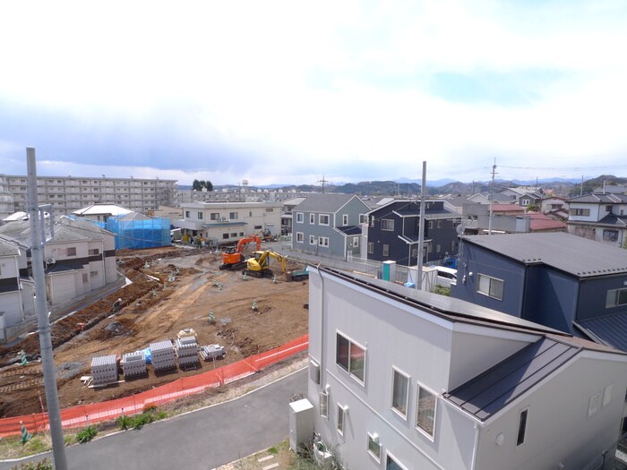 物件内観写真15　(室内からの展望)