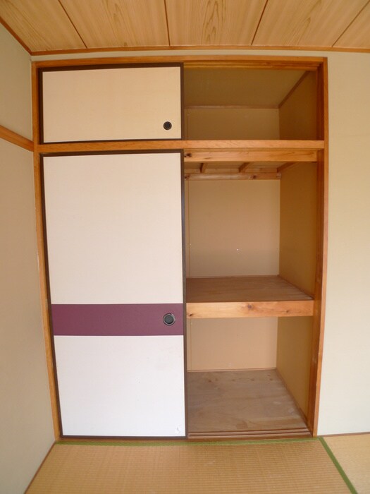 物件内観写真18　(収納)