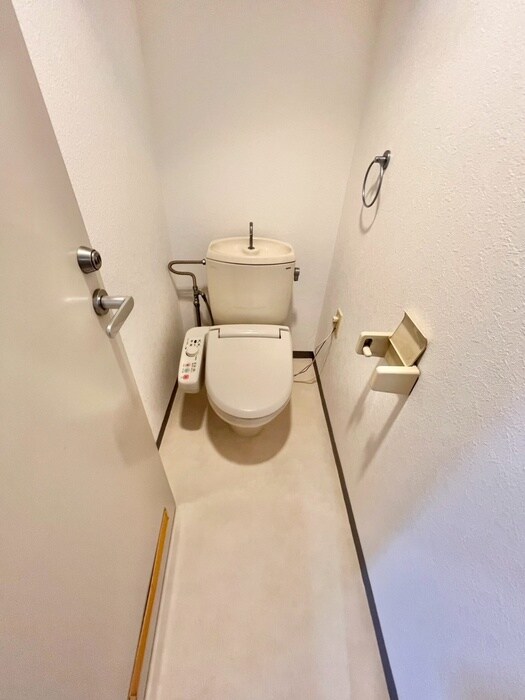 物件内観写真10　(トイレ)