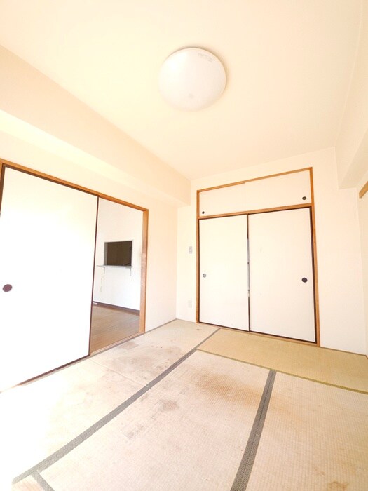 物件内観写真21　(居室)