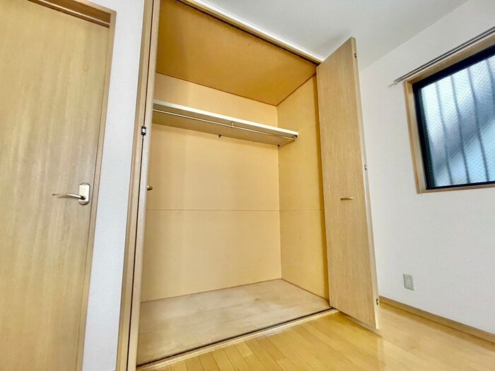 物件内観写真11　(収納)