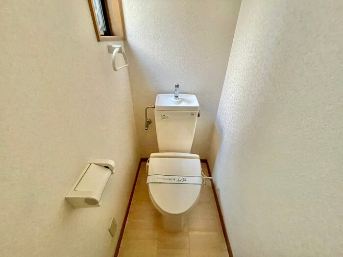 物件内観写真13　(トイレ)
