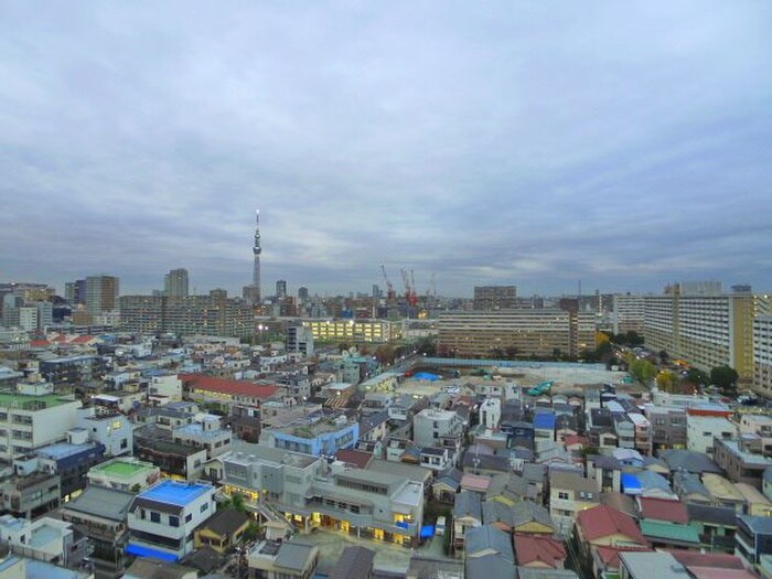 物件内観写真17　(室内からの展望)