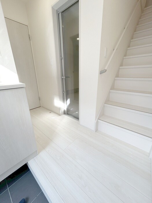 物件内観写真17　(廊下)