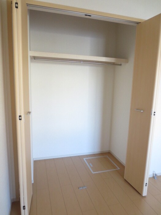 物件内観写真14　(収納)