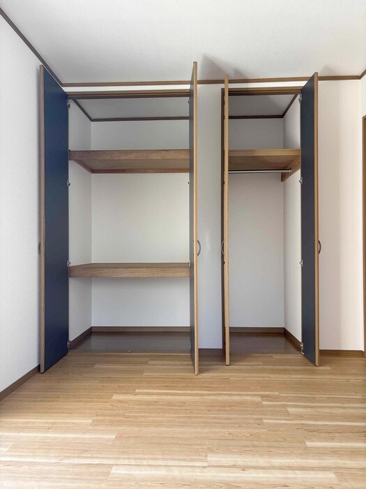 物件内観写真6　(収納)