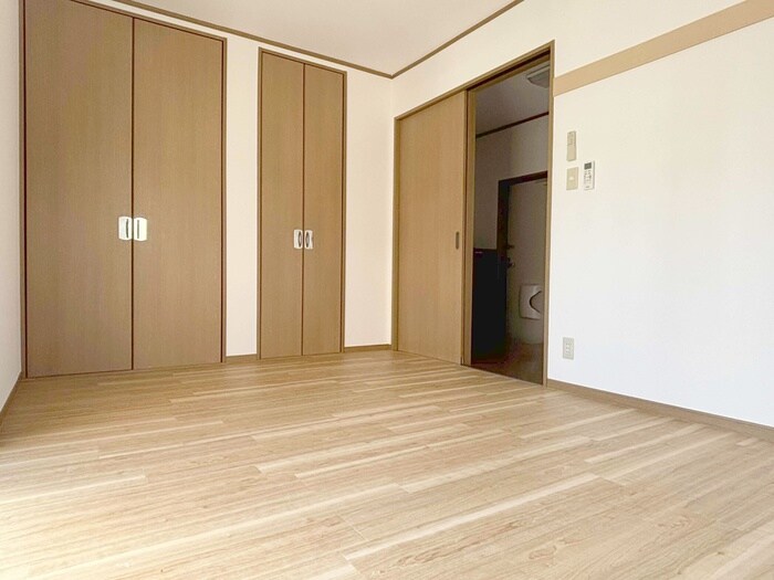 物件内観写真7　(居室)