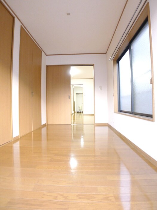 物件内観写真10　(内観写真)