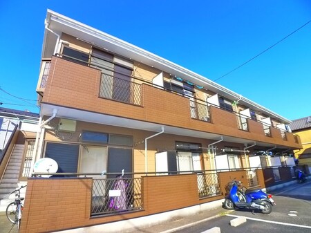 アルトピエドラ２番館外観写真