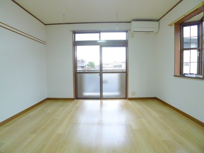 物件内観写真6　(内観写真)