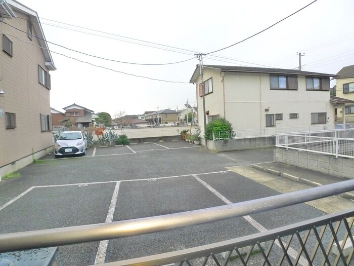 物件内観写真17　(室内からの展望)