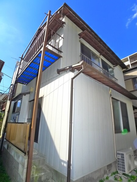 小菅貸家外観写真