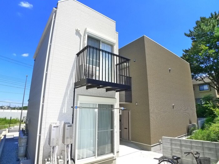 物件外観写真5　(周辺環境)