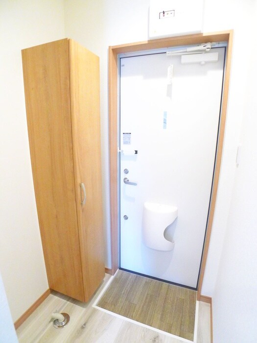 物件内観写真22　(玄関)