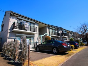 アザレアヒルズＥ棟外観写真