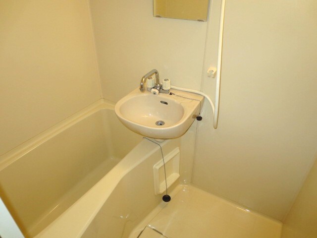 物件内観写真12　(バス／シャワールーム等)