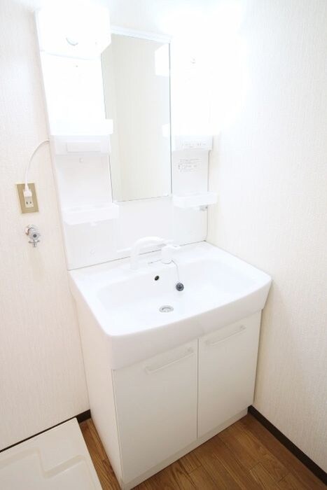 物件内観写真15　(洗面)