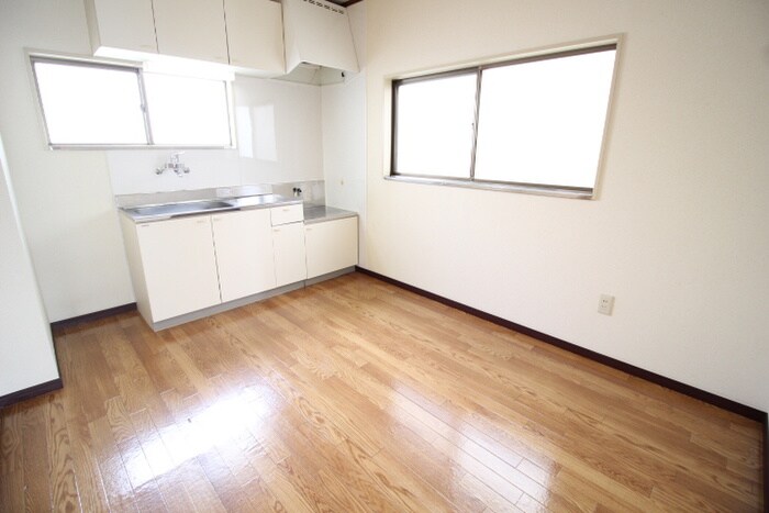 物件内観写真19　(居室)