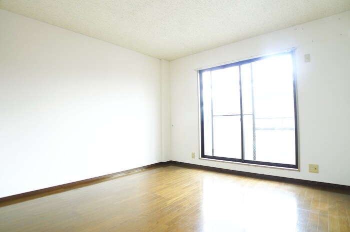 物件内観写真11　(居室)